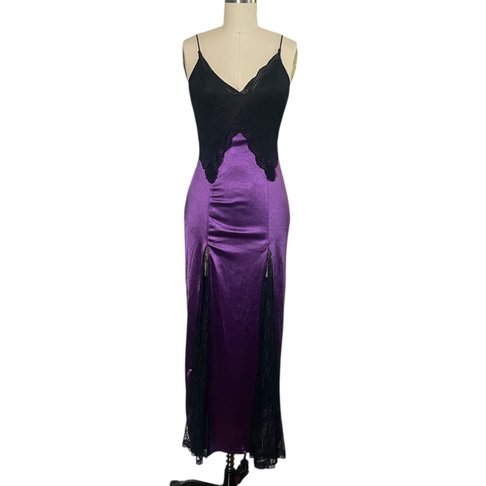 NWT_Cider_Black lace & Purple Satin Dress w/ Splits_xS